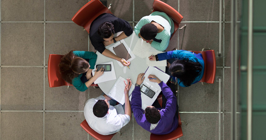 The Center for Leadership provides tools and coaching to help determine a student’s leadership strengths and weaknesses and explore ways for growth. 