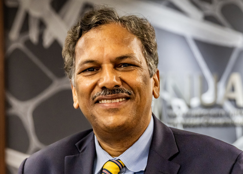 Vinayak Dravid headshot